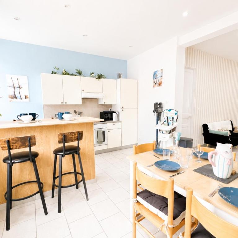 Le Nid des Marins - duplex Calais centre 6 voyageurs - Appartement 2 Chambres - 17