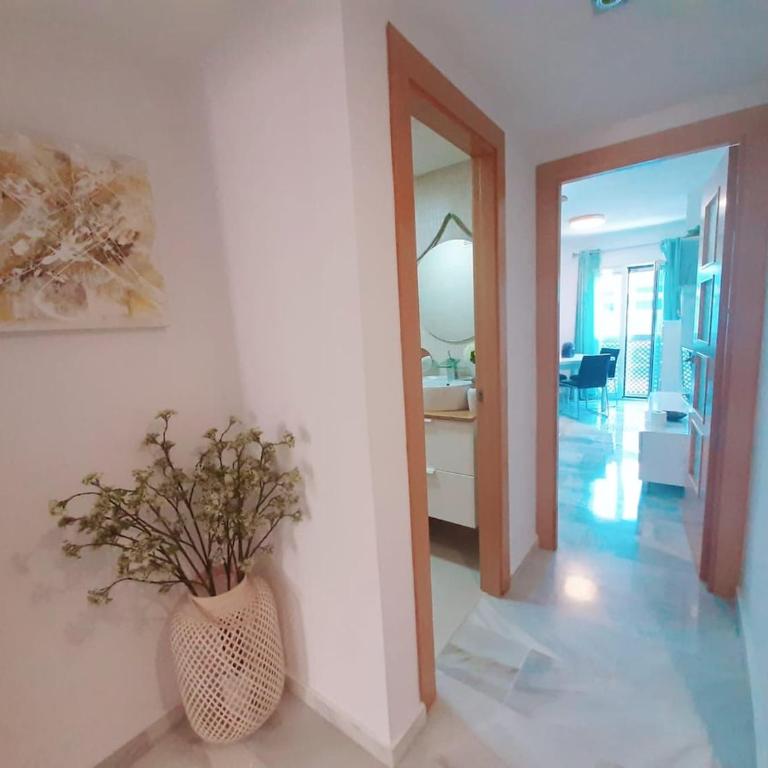 Bright Apartment with 2 Bathrooms, Central Malaga - Apartamento de 2 dormitorios - 4