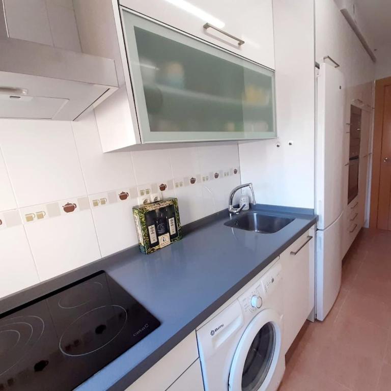 Bright Apartment with 2 Bathrooms, Central Malaga - Apartamento de 2 dormitorios - 10