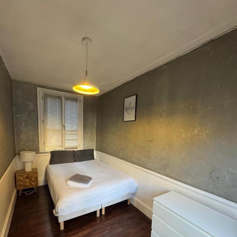 WAROUX - Centre Historique Rennes 6P - Appartamento con 2 Camere da Letto - 6