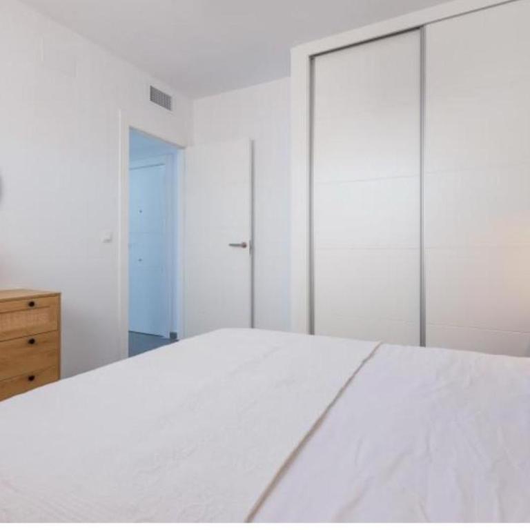 Ático a estrenar 1 min de la playa - Apartamento de 1 dormitorio - 1