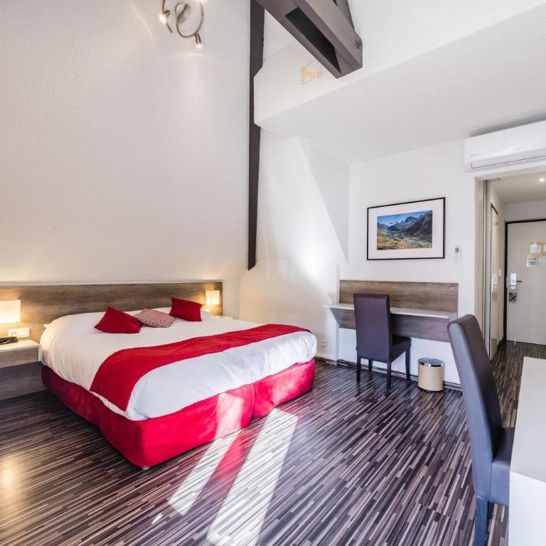 Hôtel de France Contact-Hôtel - Chambre Triple Confort - 1