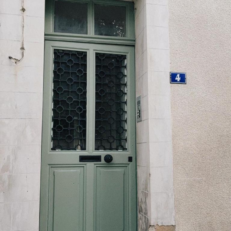 Vue Château ,Centre Ville , Loire, Maison Commire , climatisé - Appartement 1 Chambre - 19