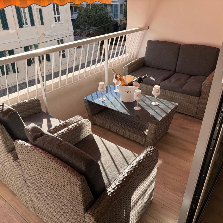 "L'artiste" close to everything - with terrace and parking - Appartement 1 Chambre avec Terrasse - 20