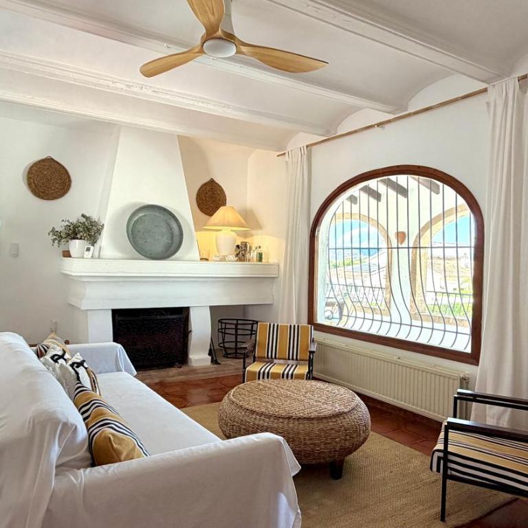 Bohemian villa with pool & mountain view - Villa de 3 dormitorios - 13