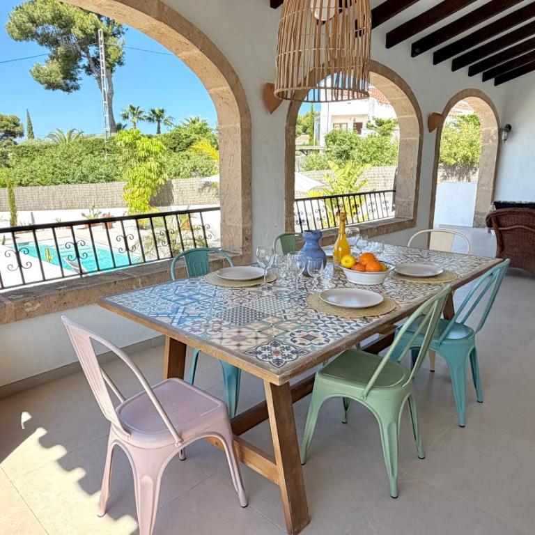 Bohemian villa with pool & mountain view - Villa de 3 dormitorios - 33