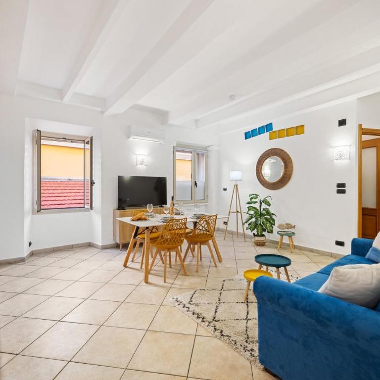 Le Palme Hyper centre zone piétonne proche plages commerces - Appartement - 20