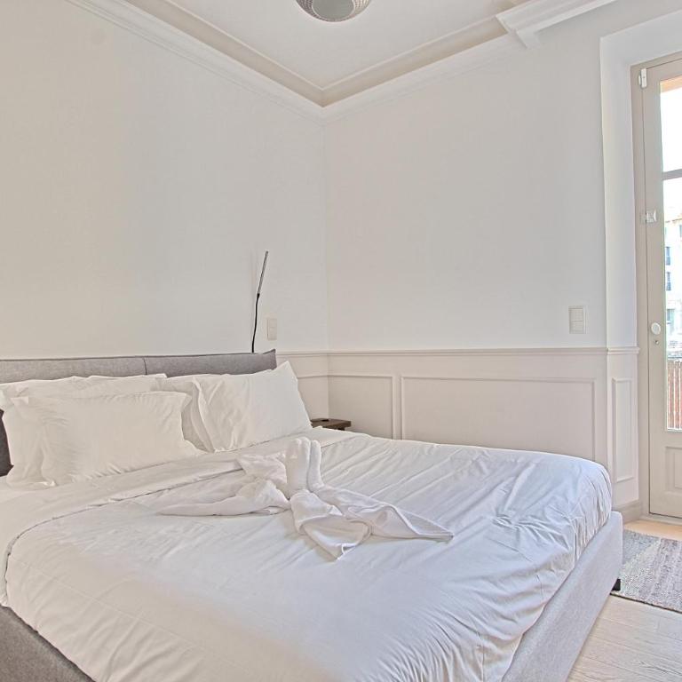 Les Appartements des Iles, proche Croisette et Palais - Two-Bedroom Apartment with Balcony and Terrace - 11