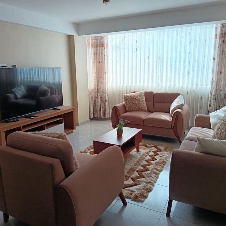 Apartamento entero en Cusco - Perú - Three-Bedroom Apartment - 1