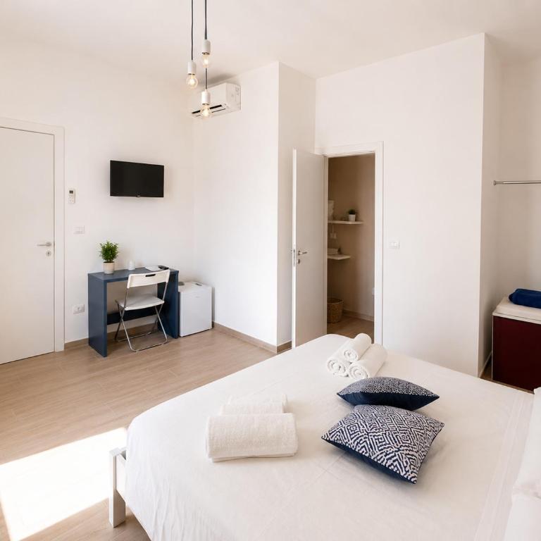 B&B EVO Nardò by Symphonya Luxury Holiday Rentals - Camera Matrimoniale con Bagno Privato - 4