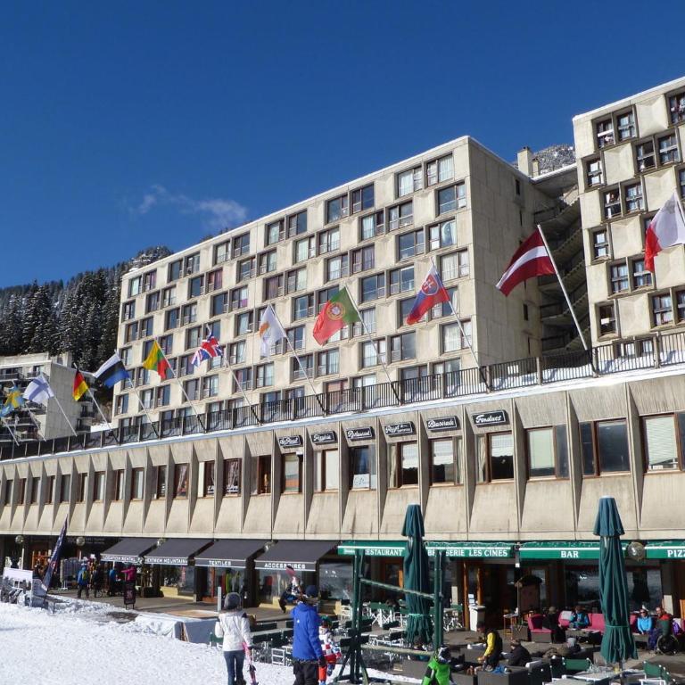 Appartement confortable · Proche pistes · WIFI gratuit - FR-1-425-211 - Appartement - 17