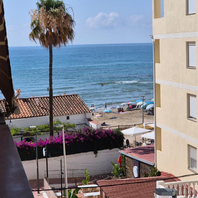 VISTA ALEGRE Apto 8 - Two-Bedroom Apartment - 1
