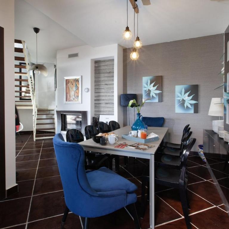 Spacious Sorrento Villa with Pool, Jacuzzi & Panoramic Sea View - Villa - 7