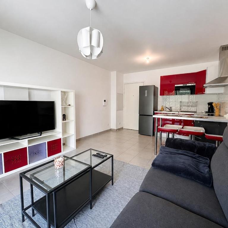 Beautiful, absolutely quiet apartment with WiFi and TV - Apartamento de 2 dormitorios - 1