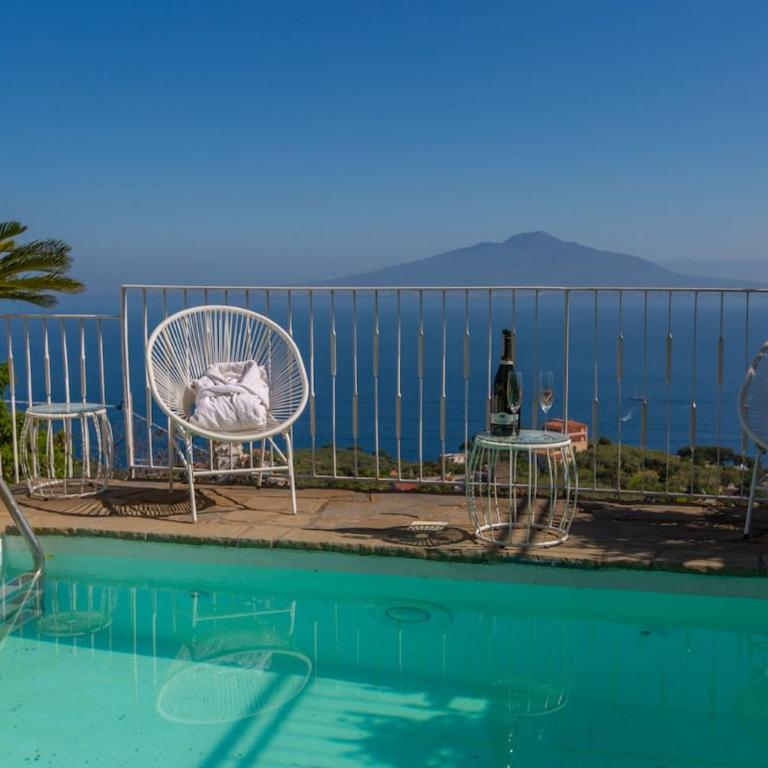 Spacious Sorrento Villa with Pool, Jacuzzi & Panoramic Sea View - Villa - 95