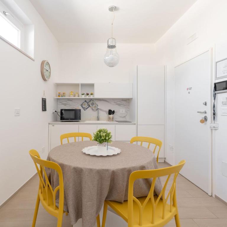 Casa Peonia by Monholiday - Appartamento - 5