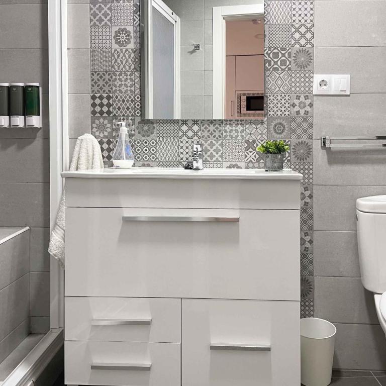 Casa Trigate Diseño y confort en pleno centro - Two-Bedroom Apartment - 8