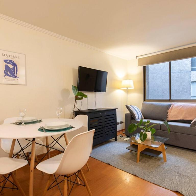 Departamento Peter, gran ubicacion Lastarria - Two-Bedroom Apartment - 1