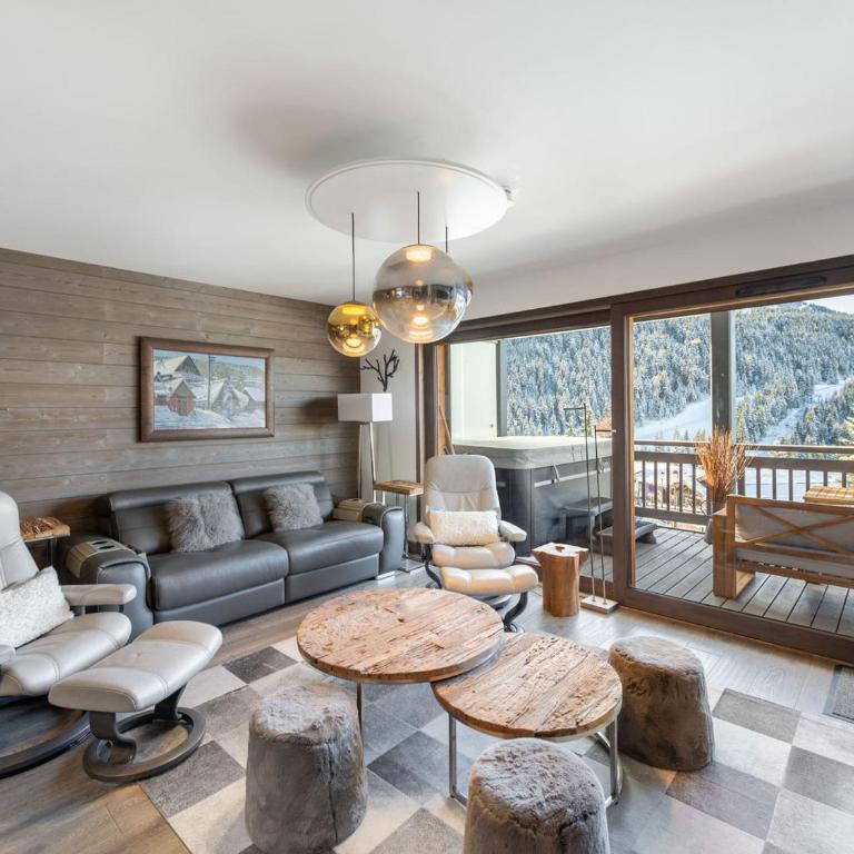 Appartement avec Jacuzzi et Parking à Courchevel - FR-1-563-106 - Appartement - 1