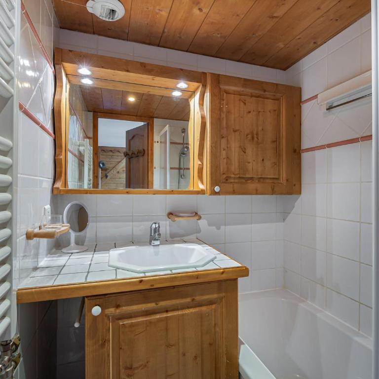 Appartement lumineux proche des pistes avec accès piscine et animaux admis - FR-1-566-7 - Appartement (4 Adultes) - 14