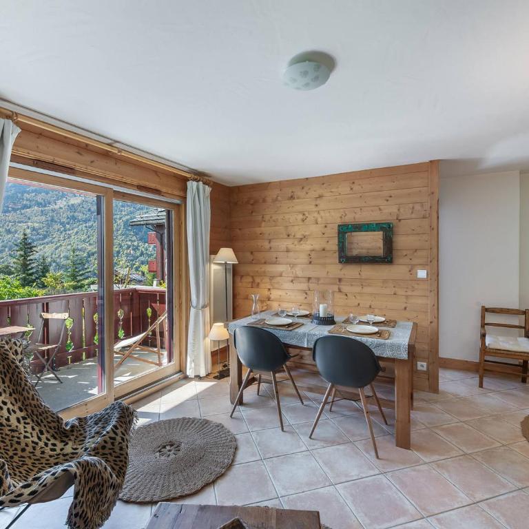 Appartement lumineux avec terrasse sud, proche pistes, parking - FR-1-566-64 - Appartement - 15