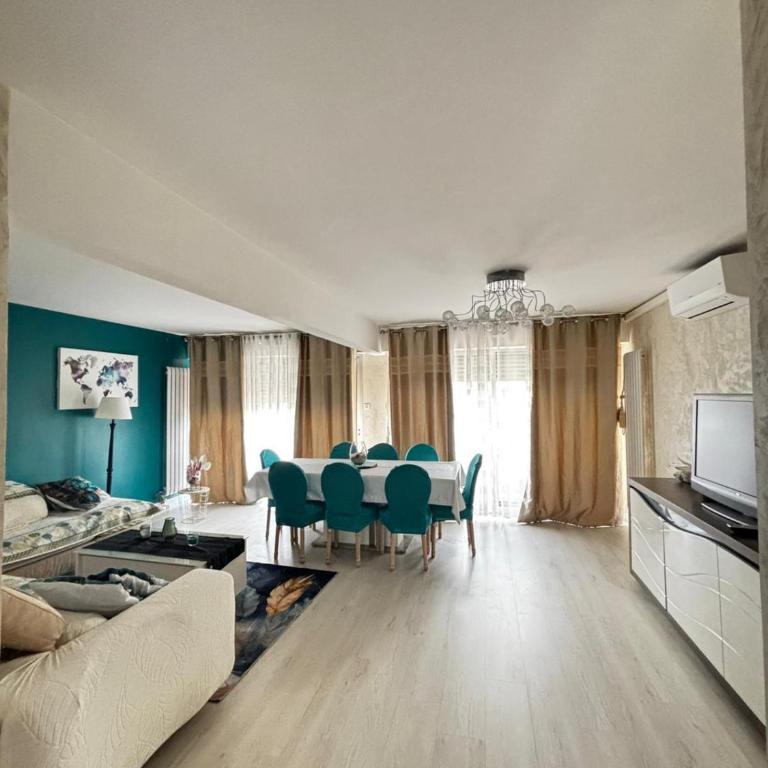 Bel appartement climatisé et spacieux de 100m2 au 3e étage avec ascenseur -A 5mn à pied du parc des expositions congrès de Dijon et ENG et 10mn du centre ville place Parking devant l'immeuble - Appartement 3 Chambres - 40