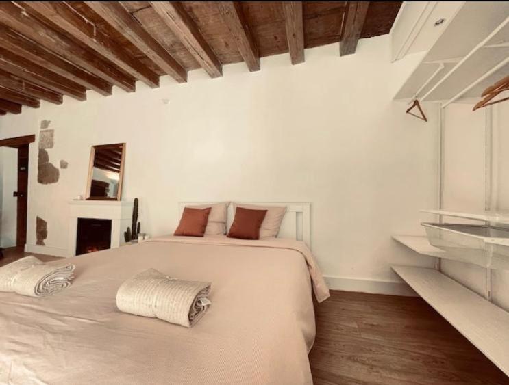 Charming studio with private spa and a unique setting - Apartment mit 1 Schlafzimmer - 5