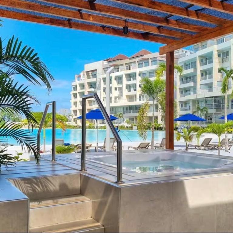 Baia Kristal Cartagena - Crystal Lagoon Apartment - One-Bedroom Apartment - 1