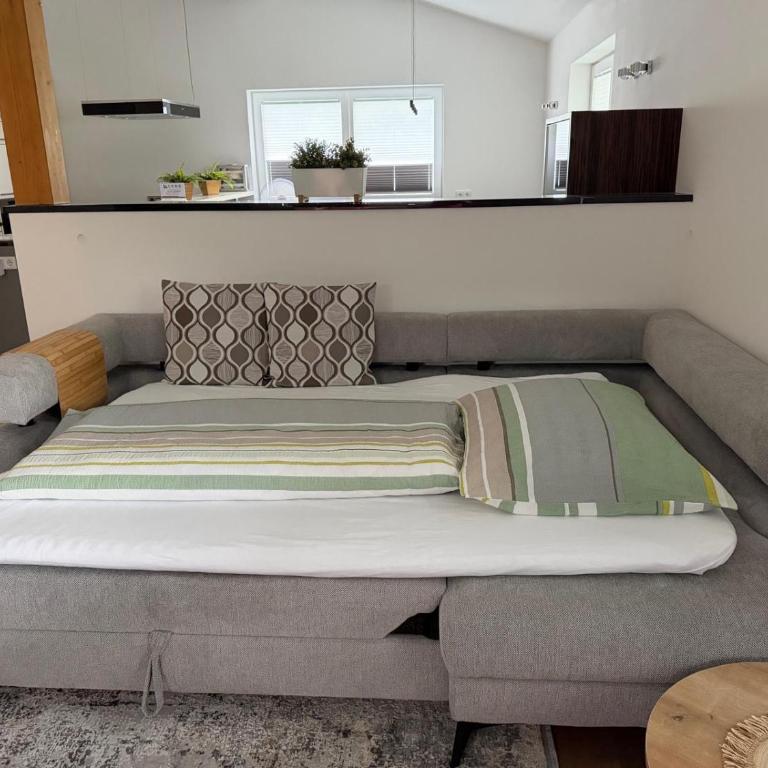 Leos Suite Appartement - Estudio con cama extragrande y sofá cama - 16