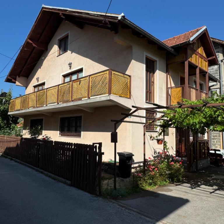 Vila Sarajevo - Kuća sa 4 Spavaće Sobe - 2