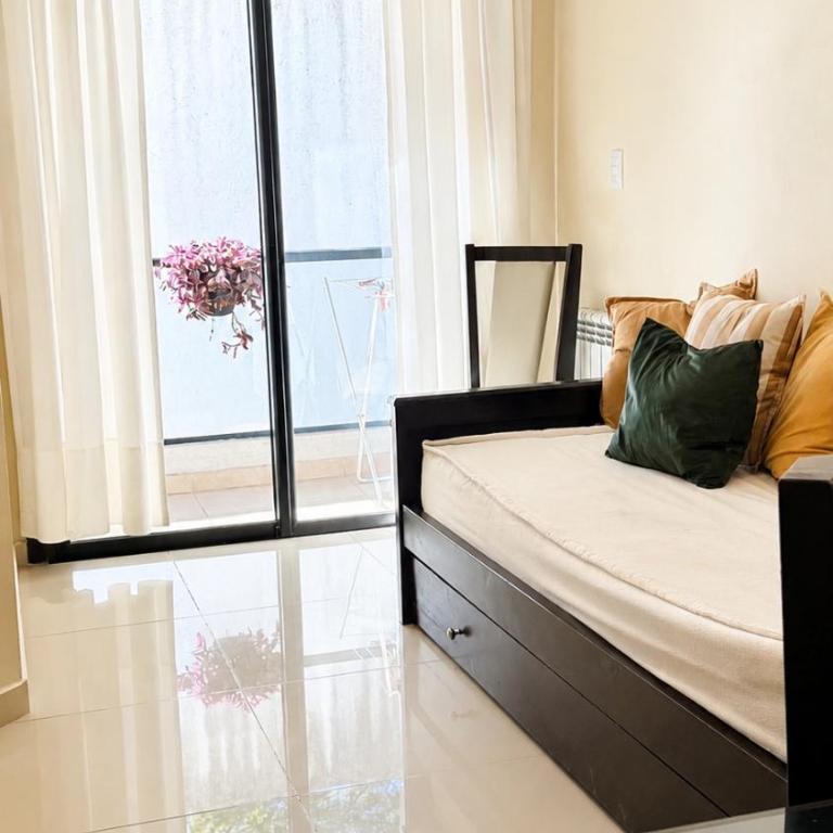 ALOJATE Departamento Moderno y Céntrico CON COCHERA privada - One-Bedroom Apartment - 14