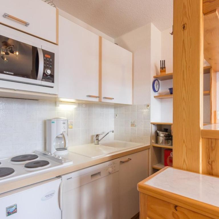 Appartement rénové 2 pièces, 6 personnes, balcon au sud-ouest, La Rosière - Appartement 1 Chambre - 9