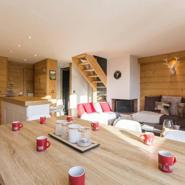 Duplex rénové calme 8 pers, balcon, Wifi inclus - FR-1-346-321 - Appartement - 13