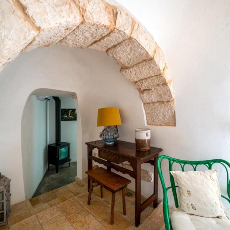 Trullo with pool and garden between Ostuni and Ceglie - Villa con 2 Camere da Letto - 2