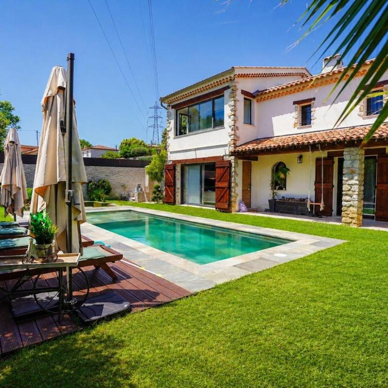 FRGK Villa d Exception avec Piscine Appartement Indépendant Mougins - Villa avec Piscine Privée - 1