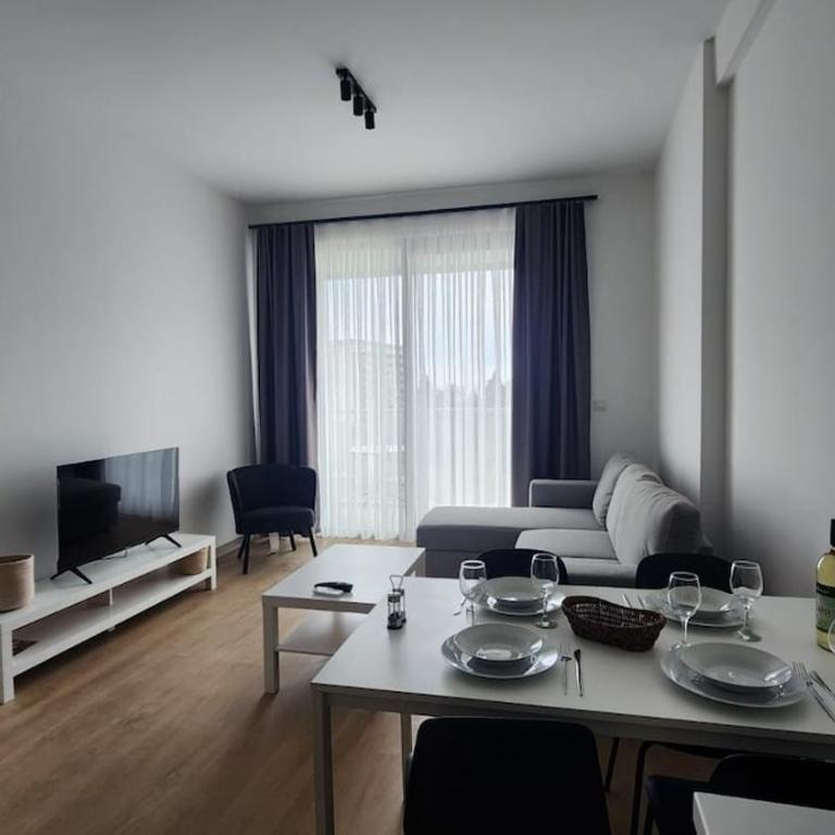 Luxury 2BR Residence Pool Parking Bar - Apartman sa 1 Spavaćom Sobom - 1