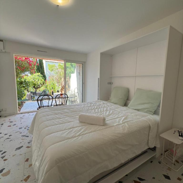 Le petit bleu - appartement Piscine & Plage au coeur de La Ciotat - Apartamento de 1 dormitorio - 1