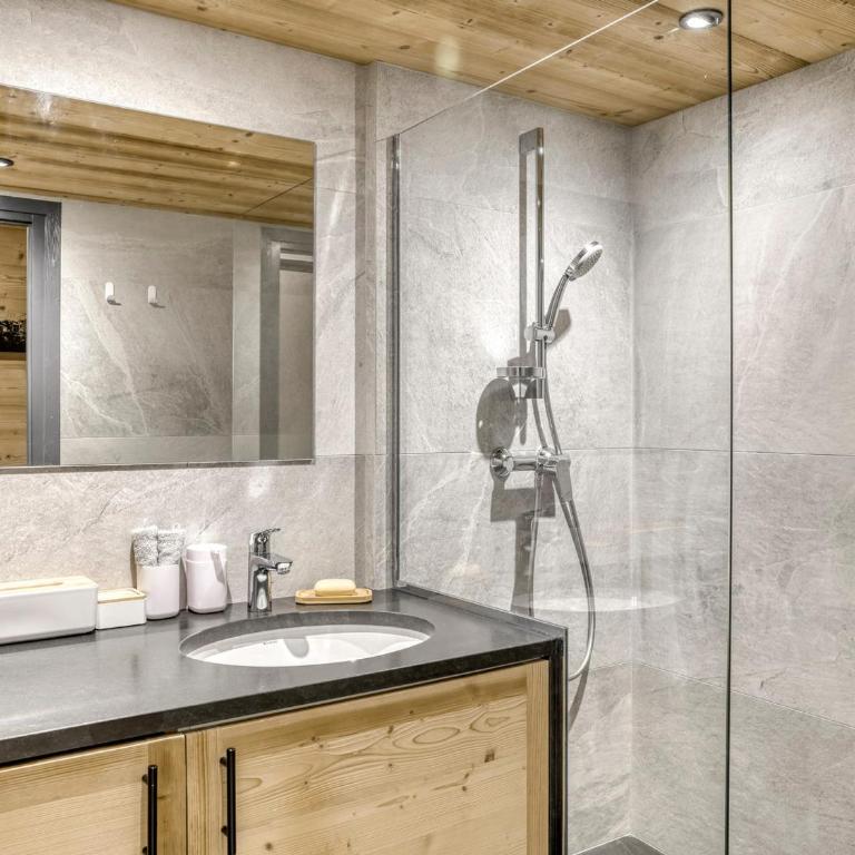 Appartement rénové 2 chambres - Balcon - Proche centre Megève - FR-1-453-318 - Apartment - 10