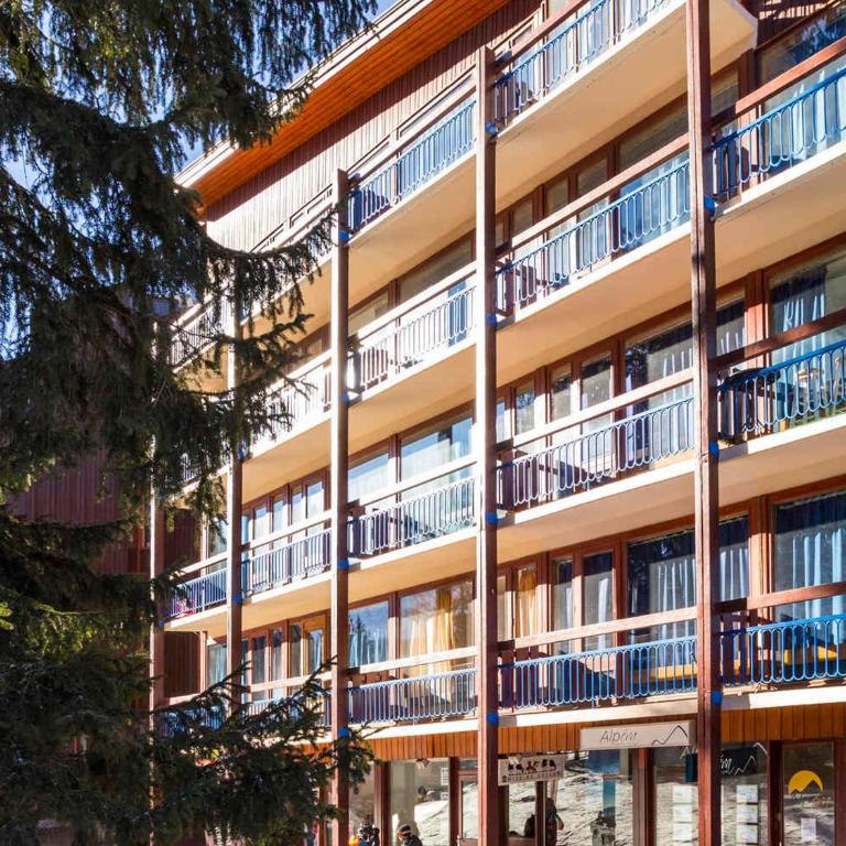 Studio en station avec balcon et WIFI gratuit - FR-1-346-434 - Studio - 17