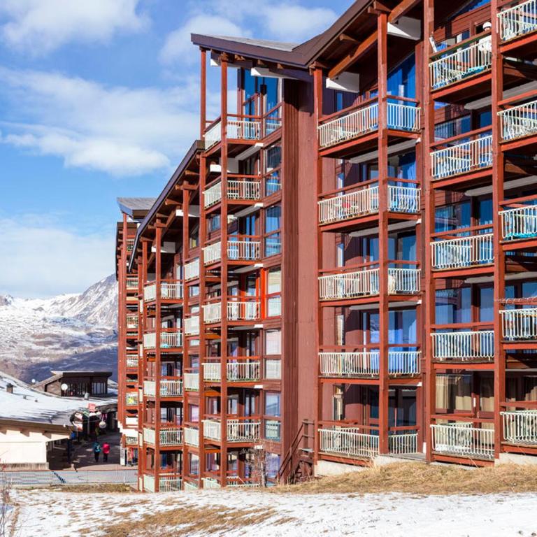 Appartement spacieux 9 pers. · Ski aux pieds · Wifi inclus - FR-1-346-553 - Apartment - 22