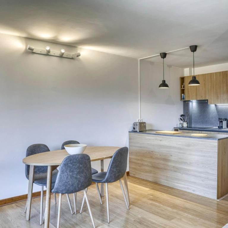 Appartement rénové 1 chambre à Megève, balcon, parking, Wi-Fi - FR-1-453-285 - Apartamento (4 adultos) - 10