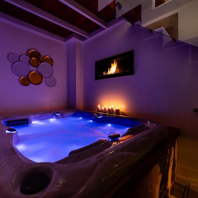 Old Court Luxury Suite Spa by Monholiday - Appartamento - 12