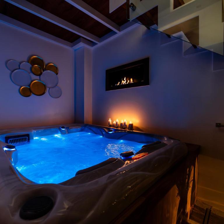 Old Court Luxury Suite Spa by Monholiday - Appartamento - 15