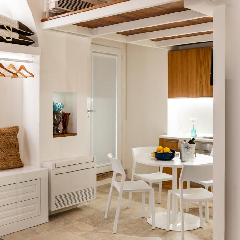 Old Court Luxury Suite Spa by Monholiday - Appartamento - 27