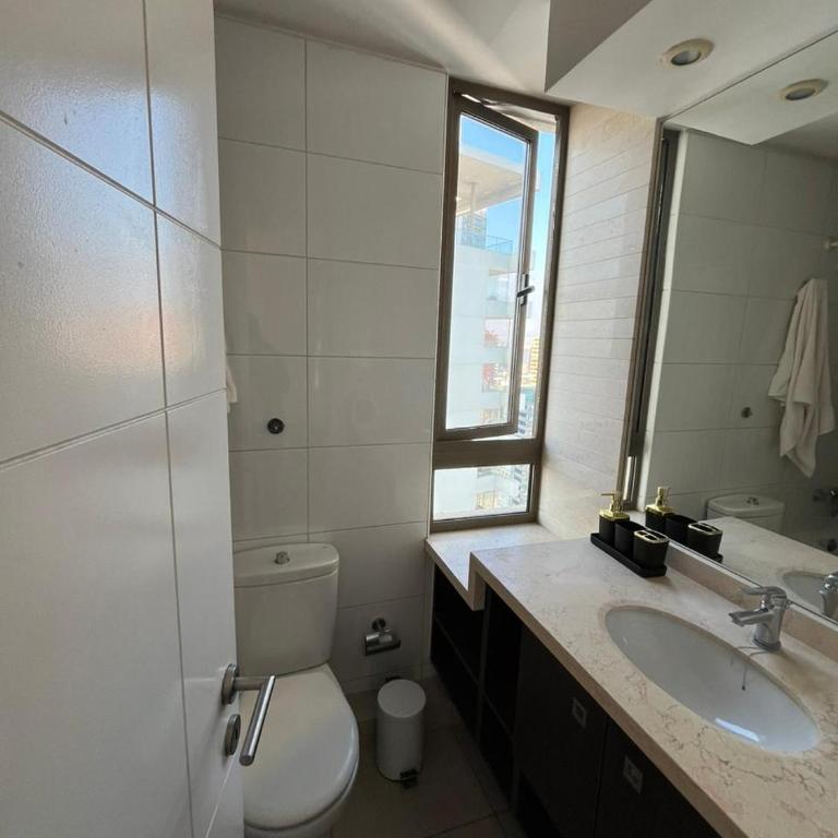 Depto Las Condes-Vitacura a pasos de Parque Arauco - Two-Bedroom Apartment - 6