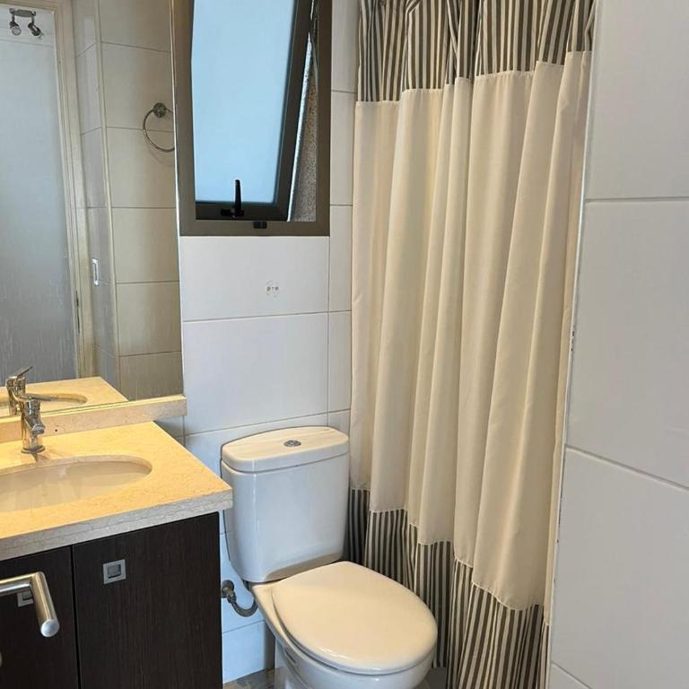Depto Las Condes-Vitacura a pasos de Parque Arauco - Two-Bedroom Apartment - 8
