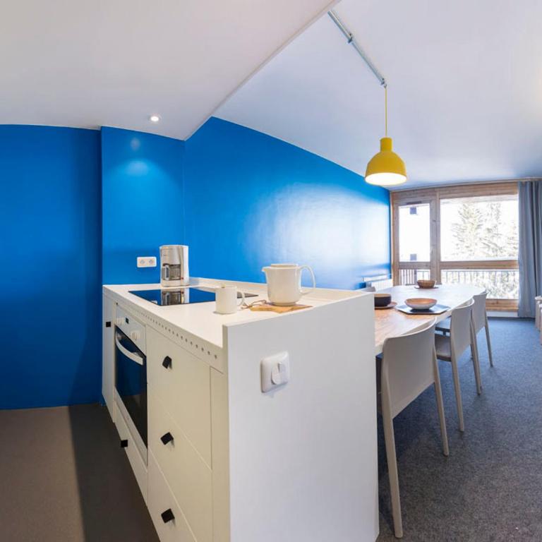Appartement rénové calme 3 pièces 54m² avec balcon, TV et Wifi - FR-1-346-306 - Appartement - 11