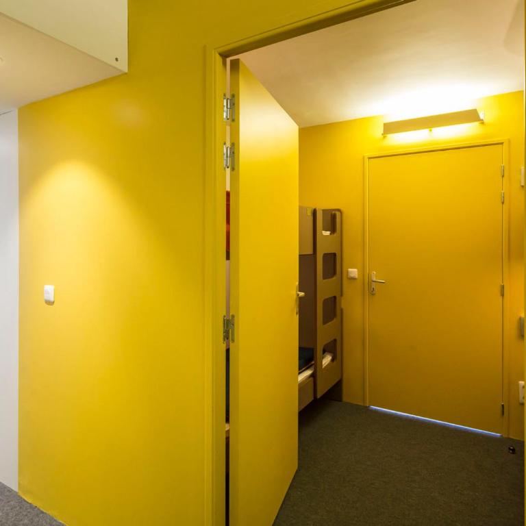Appartement rénové calme 3 pièces 54m² avec balcon, TV et Wifi - FR-1-346-306 - Appartement - 17