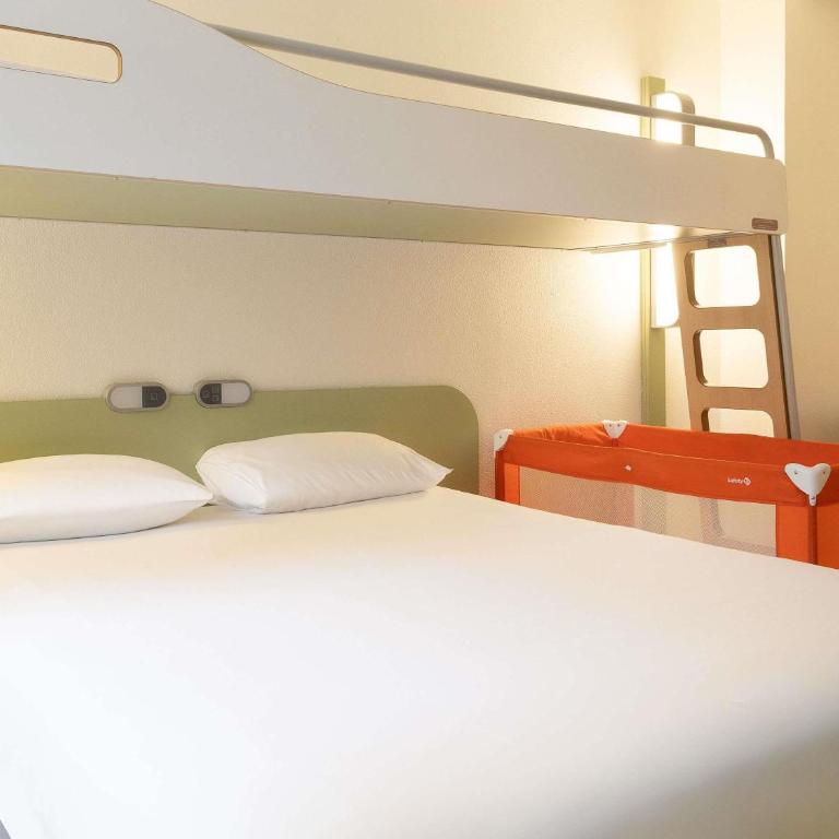ibis budget Montauban Les Chaumes - Chambre Triple - 6