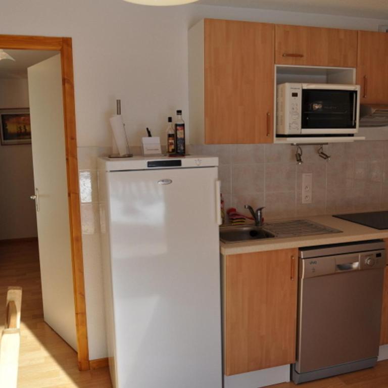 Appartement RDC avec 2 chambres et grande terrasse sud - Apartment mit 2 Schlafzimmern - 12